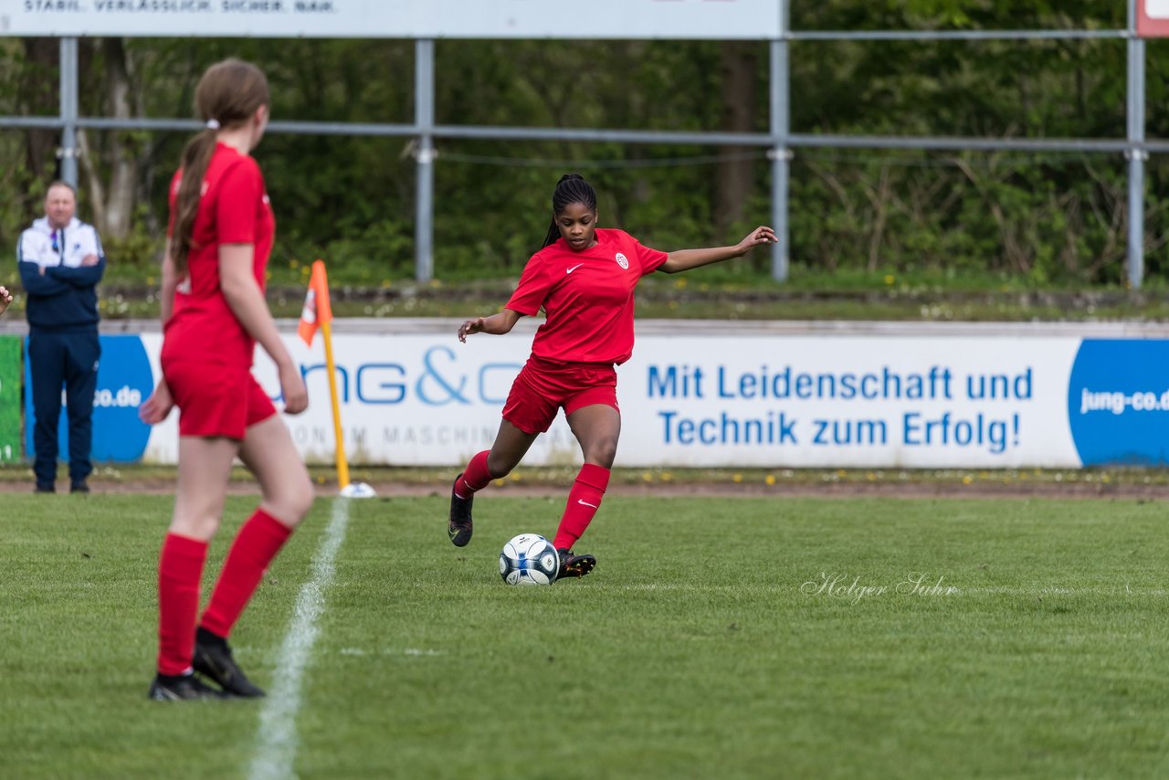 Bild 198 - wBJ VfL Pinneberg - Eimsbuettel : Ergebnis: 6:2